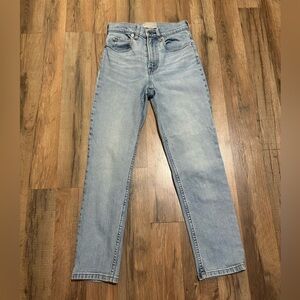 Everlane Women's Light Blue Cheeky Jean 25 Ankle